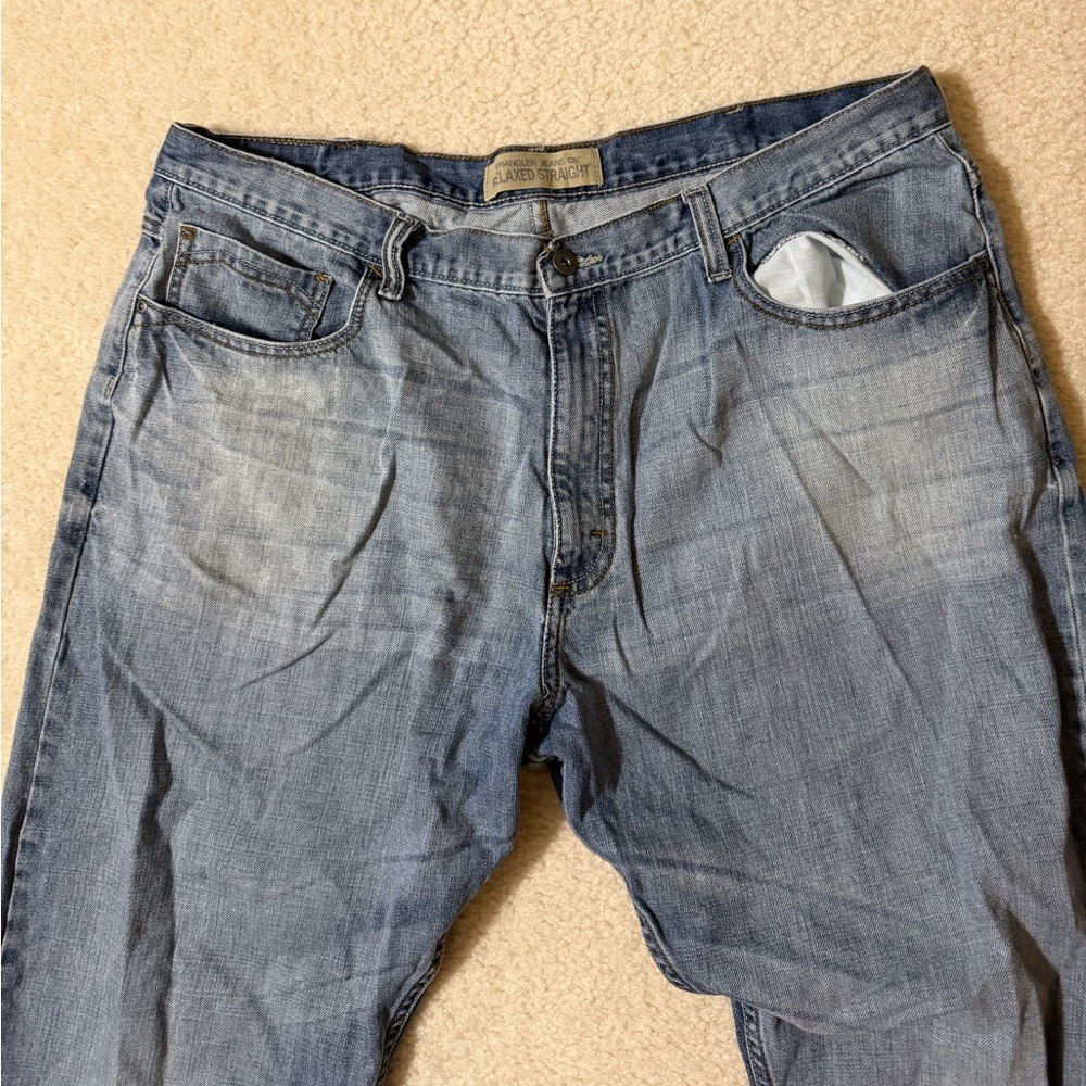 Wrangler Men’s Slim Straight Jeans - Faded Blue Denim